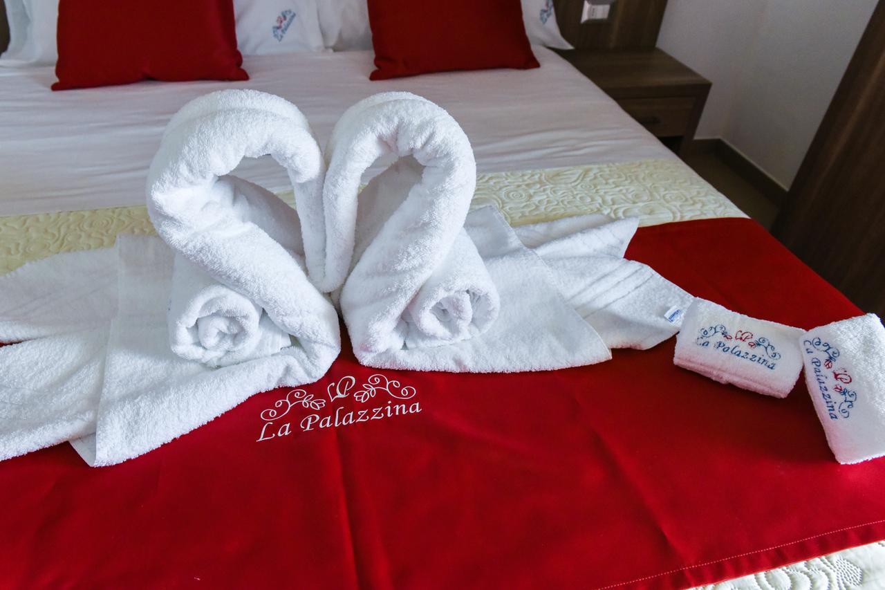 La Palazzina Bed & Breakfast Porto Cesareo Exterior photo