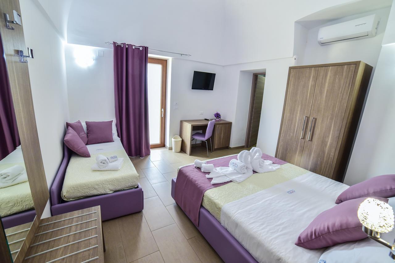 La Palazzina Bed & Breakfast Porto Cesareo Exterior photo